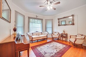 Charming Champaign Victorian w/ Deck!