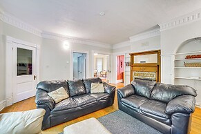 Charming Champaign Victorian w/ Deck!