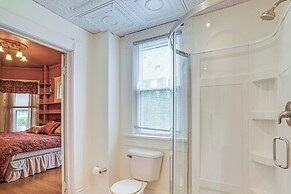 Charming Champaign Victorian w/ Deck!