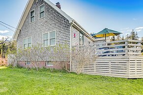 Peaceful Lubec Home w/ Views: Walk to Beach!