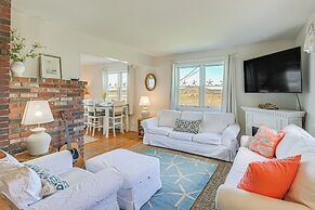 Peaceful Lubec Home w/ Views: Walk to Beach!