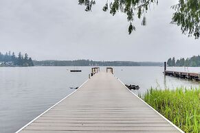Waterfront Grapeview Escape w/ Boat Dock & Views!