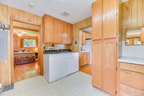 Waterfront Grapeview Escape w/ Boat Dock & Views!