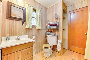 Waterfront Grapeview Escape w/ Boat Dock & Views!