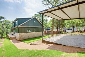 Dock & Fire Pit: Lakefront Home in Malakoff!