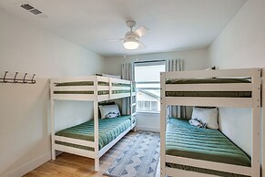 Dock & Fire Pit: Lakefront Home in Malakoff!