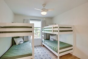 Dock & Fire Pit: Lakefront Home in Malakoff!