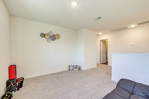 Spacious Family Home in Stockton - Pets Welcome!