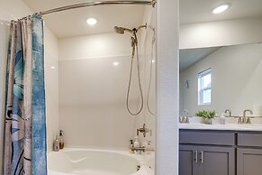 Spacious Family Home in Stockton - Pets Welcome!