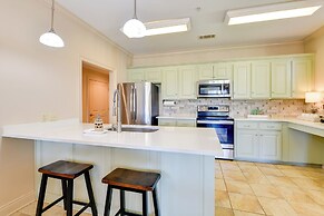 Spacious Springfield Home w/ Golf Course View!