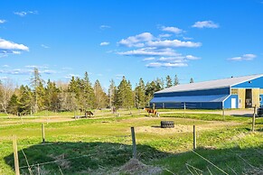 Cherryfield Home w/ Decks On Historic Horse Farm