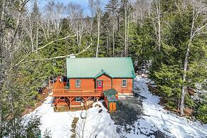 Tranquil Thornton Cabin: Deck, Views & Game Room!