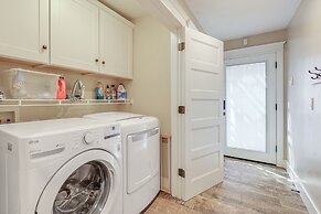 Serene Hughson Vacation Rental w/ Shared Pool