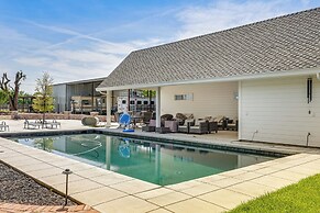 Serene Hughson Vacation Rental w/ Shared Pool