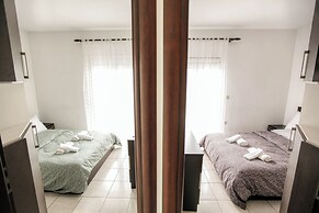 Meteora's Secret Garden House 2