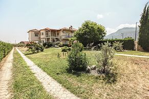 Meteora's Secret Garden House 2