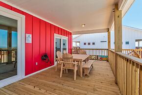 Wine N' Sea - 2704 Bienville 5 Bedroom Home by RedAwning