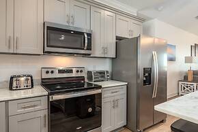 Wine N' Sea - 2704 Bienville 5 Bedroom Home by RedAwning