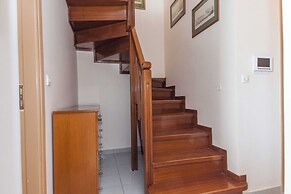 Koridalos Terrace Apt w Spectacular View