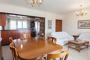 Koridalos Terrace Apt w Spectacular View