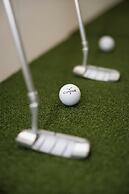 Designer flat 3BR & Mini Golf