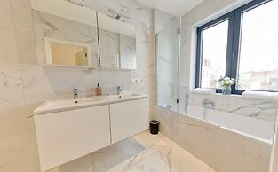 Designer flat 3BR & Mini Golf