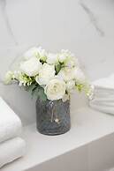 Designer flat 3BR & Mini Golf