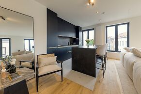 Designer flat 3BR & Mini Golf