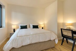 Designer flat 3BR & Mini Golf