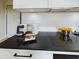 Starowiejska With Parking by Renters