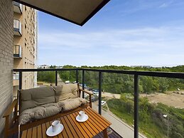 Starowiejska With Parking by Renters