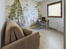 Starowiejska With Parking by Renters