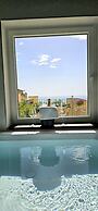 Secret Garden Suite- Bluchalet