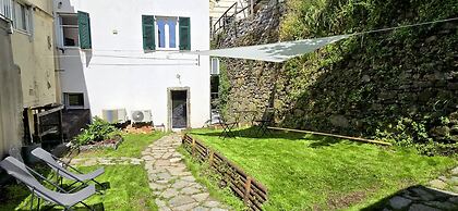 Secret Garden Suite- Bluchalet