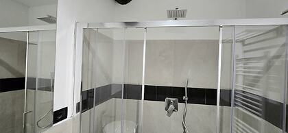 Secret Garden Suite- Bluchalet