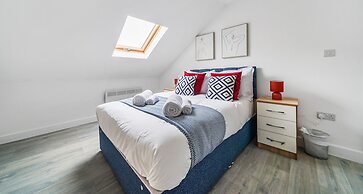 Modern Town Center Apartments Aldershot