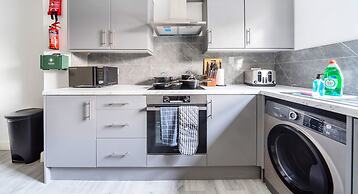 Modern Town Center Apartments Aldershot