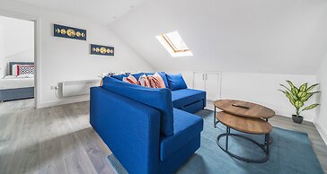 Modern Town Center Apartments Aldershot