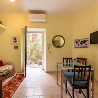 Cipro Flat in Rome With 1 Bedrooms and 1 Bathrooms