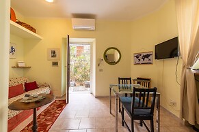 Cipro Flat in Rome With 1 Bedrooms and 1 Bathrooms