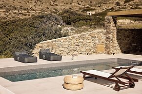 Thea Luxury Villas Ios