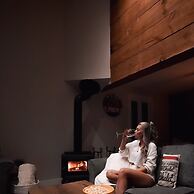 De la Montagne-spa- PET Friendly- Ski in Ski out