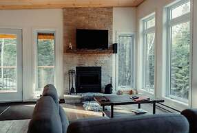 Le Grand Duc- SPA Sauna- Bord Rivi re Noire