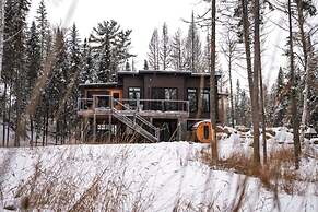 Le Grand Duc- SPA Sauna- Bord Rivi re Noire