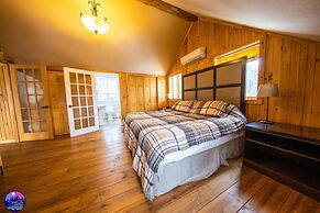 Le St-c me- Spa-piscine- Billard - Ski Val St-c me