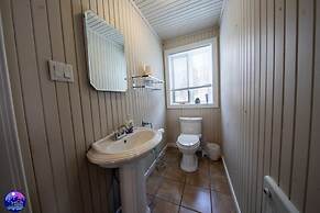 Le St-c me- Spa-piscine- Billard - Ski Val St-c me