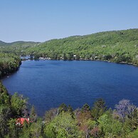 Le Rocher Spa Lac Par Paddleboard