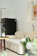 TRIP HOME stay & studio