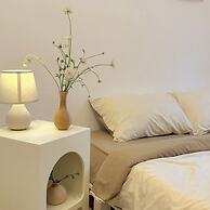 TRIP HOME stay & studio