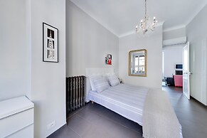 5 Mins Walk Monte Carlo Casino Seaview